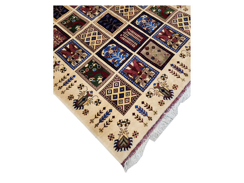Stunning Ariana Carpet 197 x 156 CM