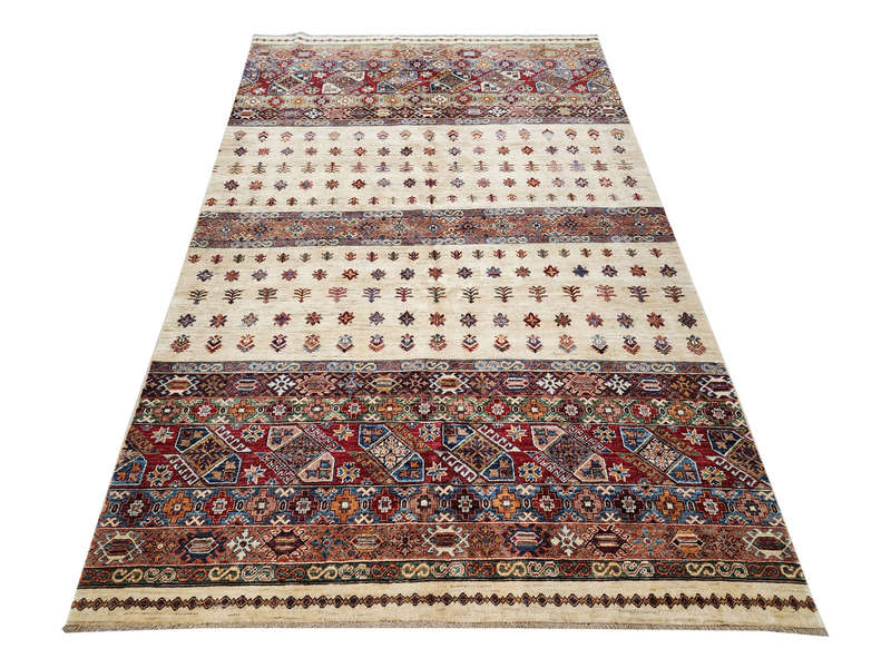 Stunning Ariana Carpet 301 x 206CM