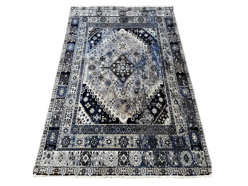 Beautiful Vintage Design Machine Made Carpet 230 x 160 CM
