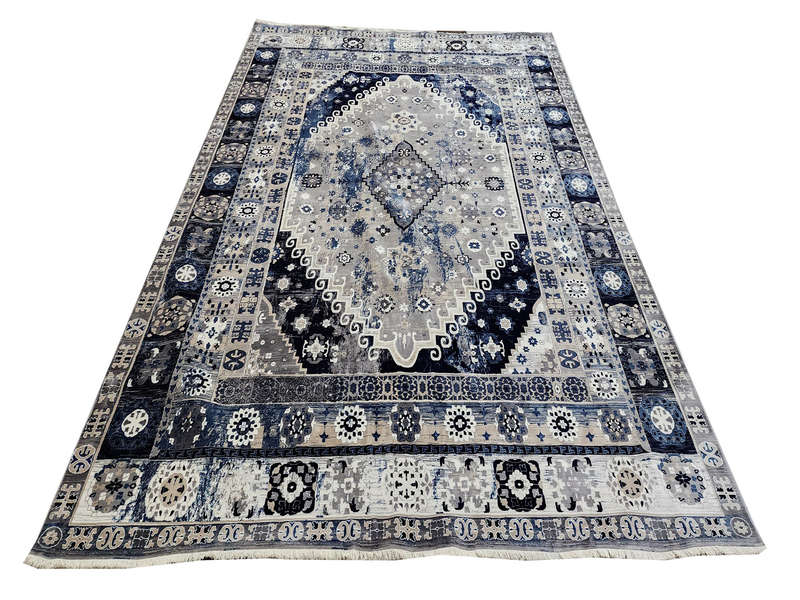 Gorgeous Turkish  Vintage Design Carpet 400 x 300 CM