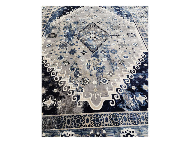 Gorgeous Turkish  Vintage Design Carpet 400 x 300 CM
