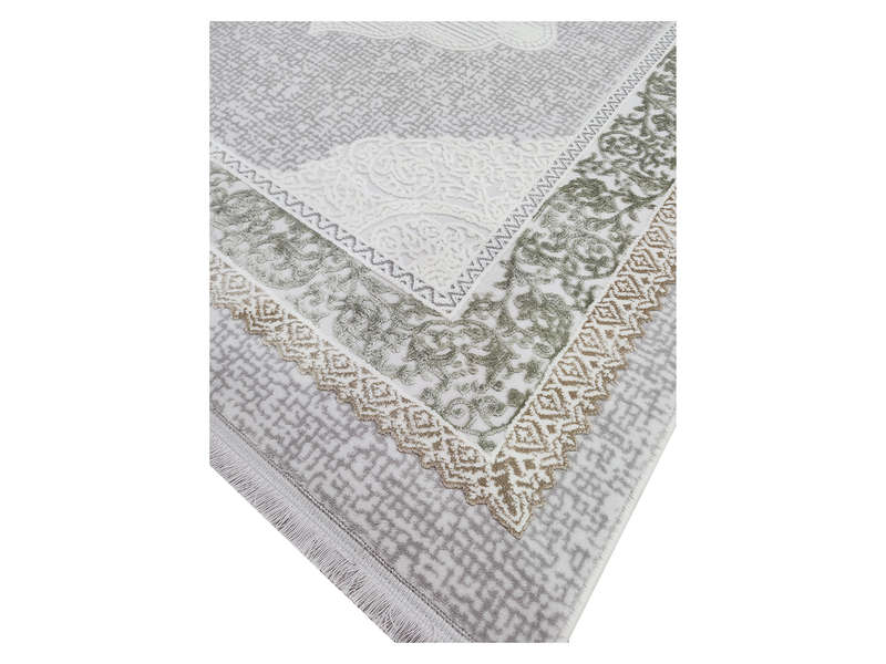 Beautiful Machine Made Rug 230 x 160 CM