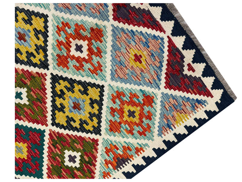 Stunning Afghan Handmade Kilim Rug 201 x 126 CM