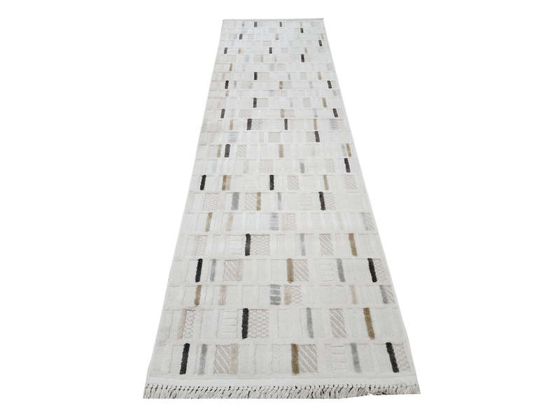 Stunning Turkish Machine Made Runner 300 X 80 CM