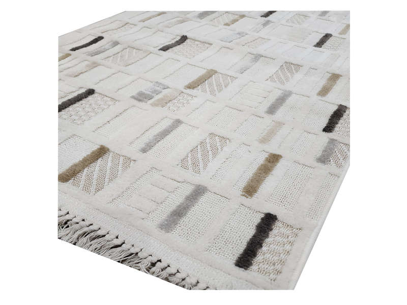 Stunning Turkish Machine Made Runner 300 X 80 CM