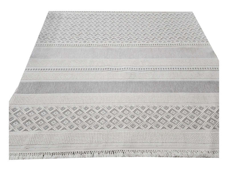 Beautiful cream Jute style carpet 290 x 200 cm