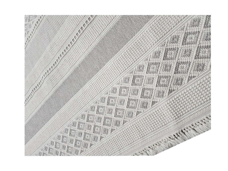 Beautiful cream Jute style carpet 290 x 200 cm