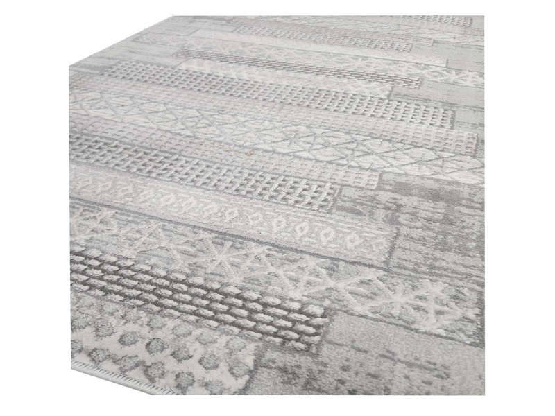 Stunning Turkish Machine Made Runner 300 X 80 CM