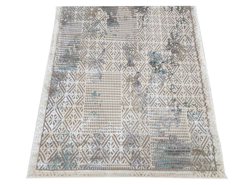 Beautiful Beige Machine Made Carpet 160 x 110 CM