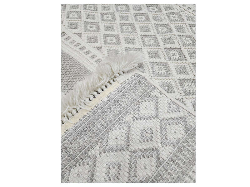Beautiful Multipurpose Indoor/Outdoor Carpet 170 x 120 CM