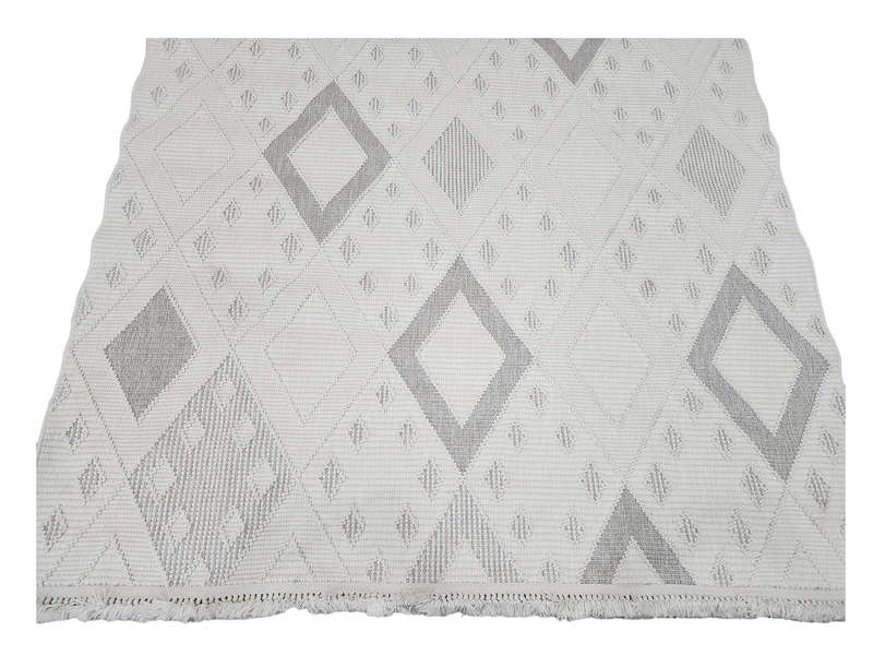 Fine Turkish Machine Made Carpet 290 x 200 CM
