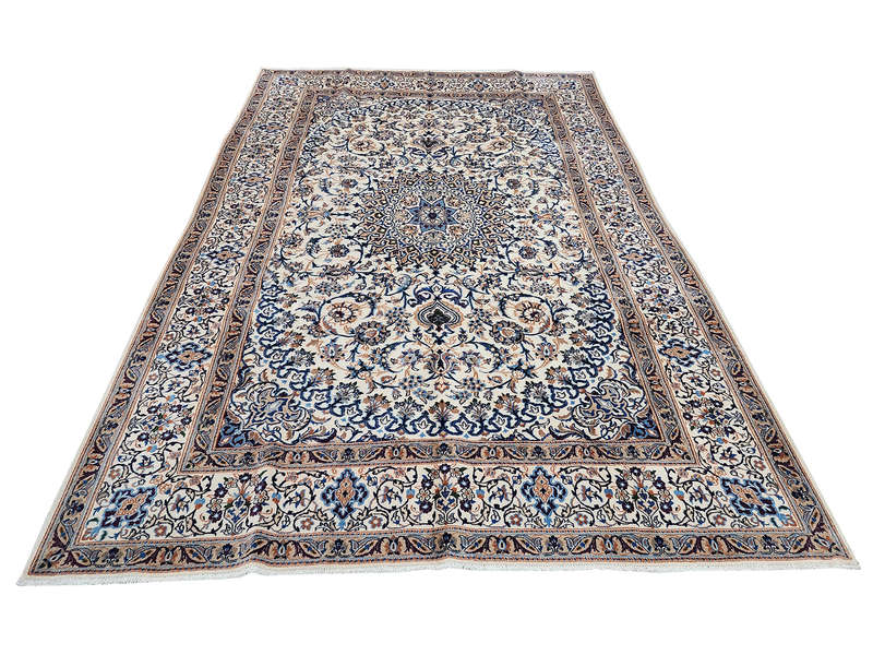 Top quality Second Hand Nain Carpet 345 x 250 CM