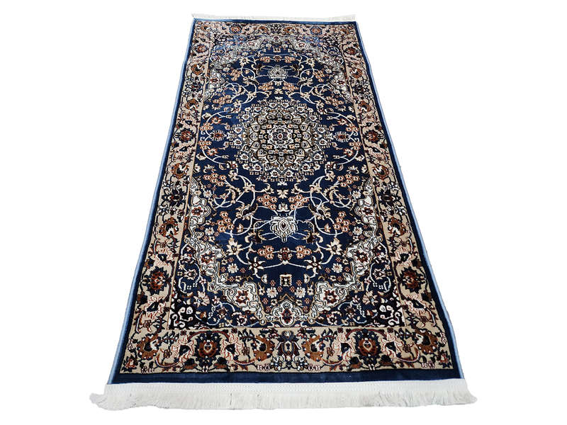 Beautiful Persian Design Machine Made Carpet 150 X 80 CM