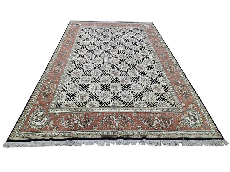 Fine Quality Persian Machine Made Carpet 400 x 300 CM