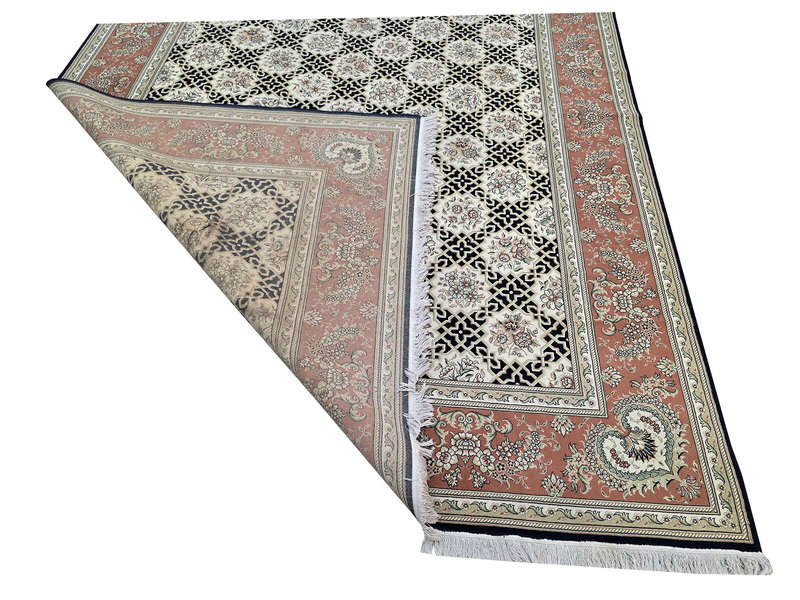Fine Quality Persian Machine Made Carpet 400 x 300 CM