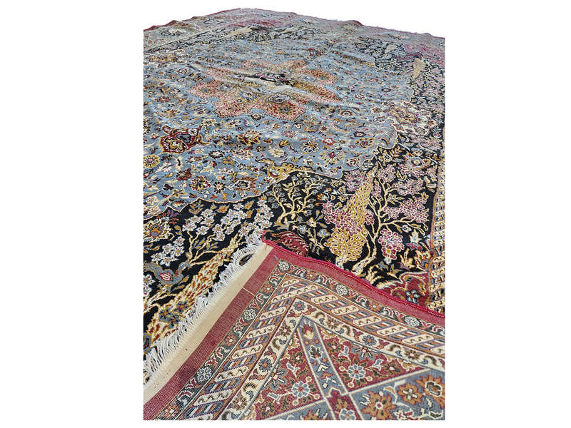 Fine Quality Persian Machine Made Carpet 400 x 300 CM