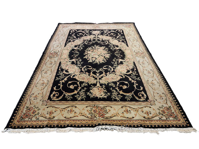 Stunning Persian Machine Made Carpet 300 x 200 CM