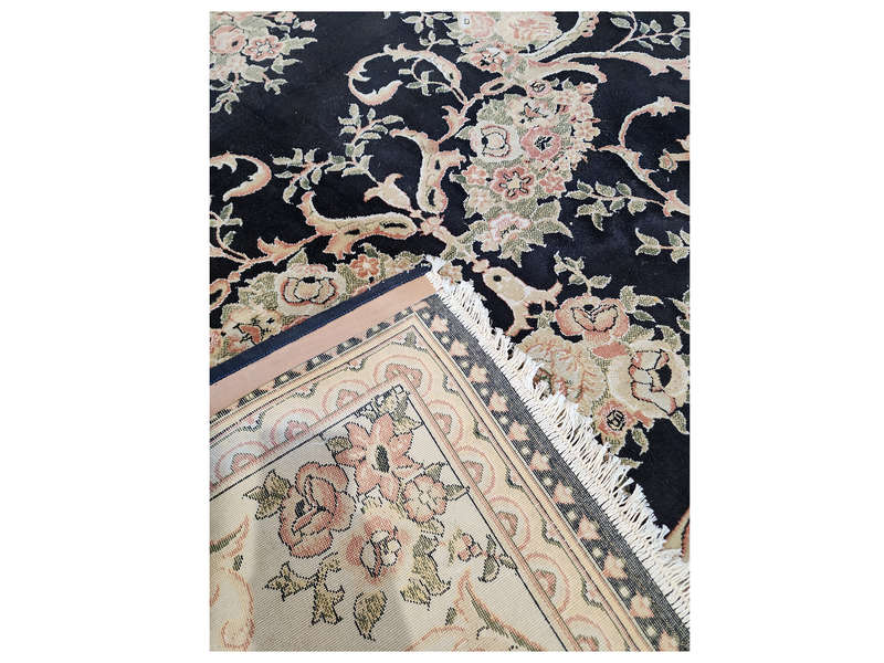 Stunning Persian Machine Made Carpet 300 x 200 CM