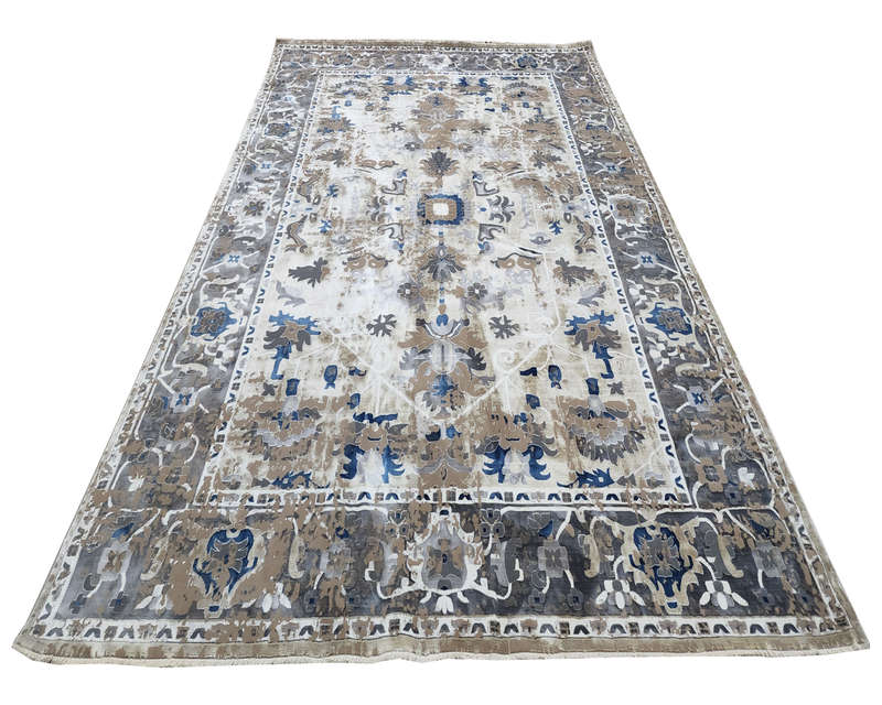 Stunning Vintage Design Carpet 290 x 200 CM