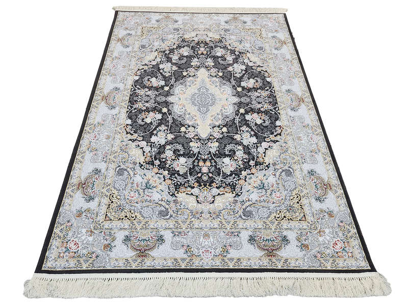 Gorgeous Persian Gilan Carpet 225 x 150 CM