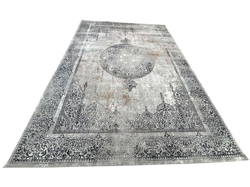 Top Quality Grey and Black Machine Made Carpet 400 X 300 CM