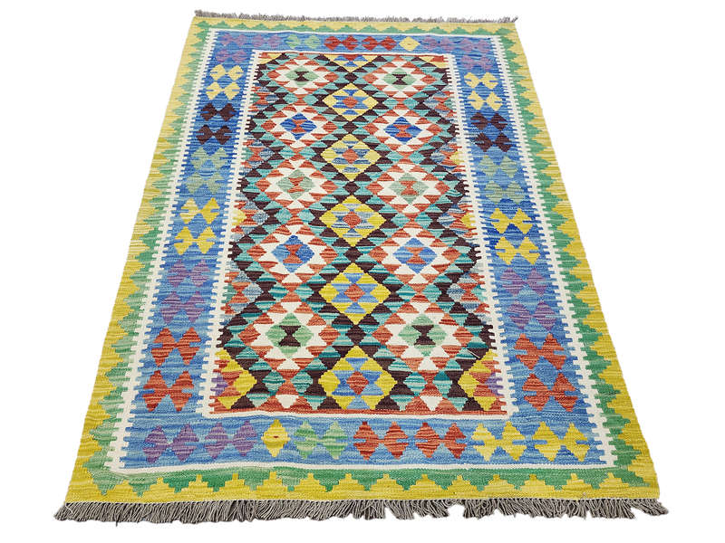 Stunning Afghan Choubi kilim 176 x 126 CM