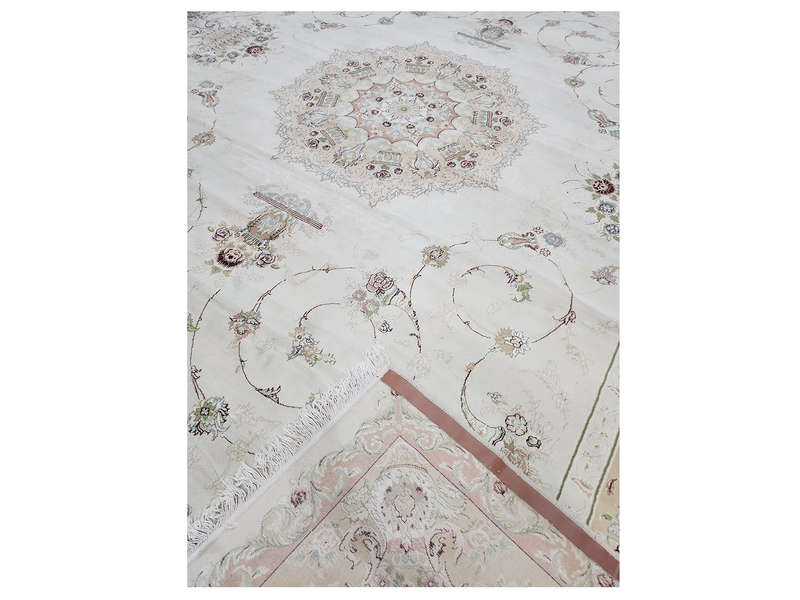 Incredible Persian Machine Made Carpet 400 x 300 CM