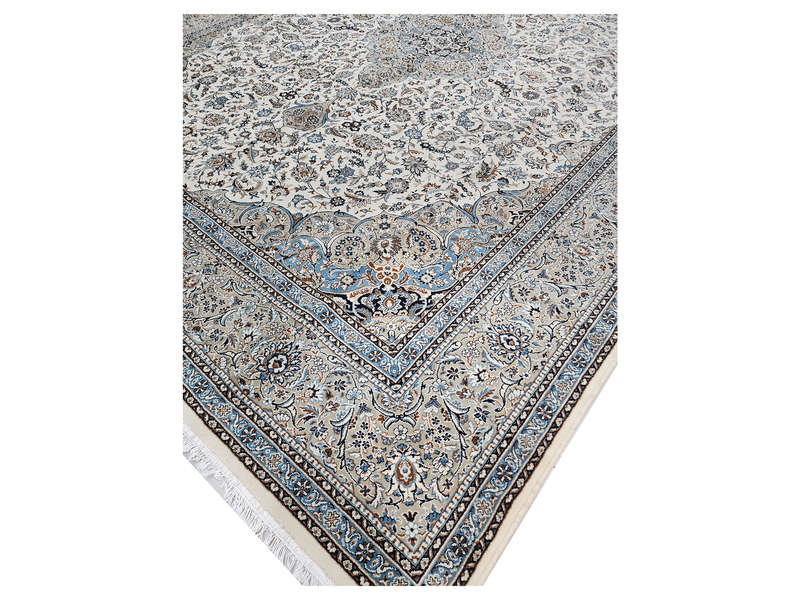 Beautiful Persian Kashan Machine Made Carpet 400 x 300 CM