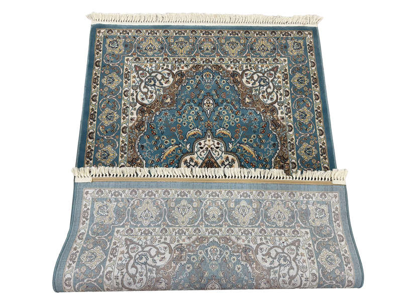 Beautiful Kashan Design Machine Made Carpet 180 x 120 CM