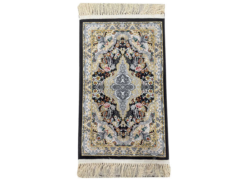 Stunning Persian Gilan Carpet 80 x 50 CM