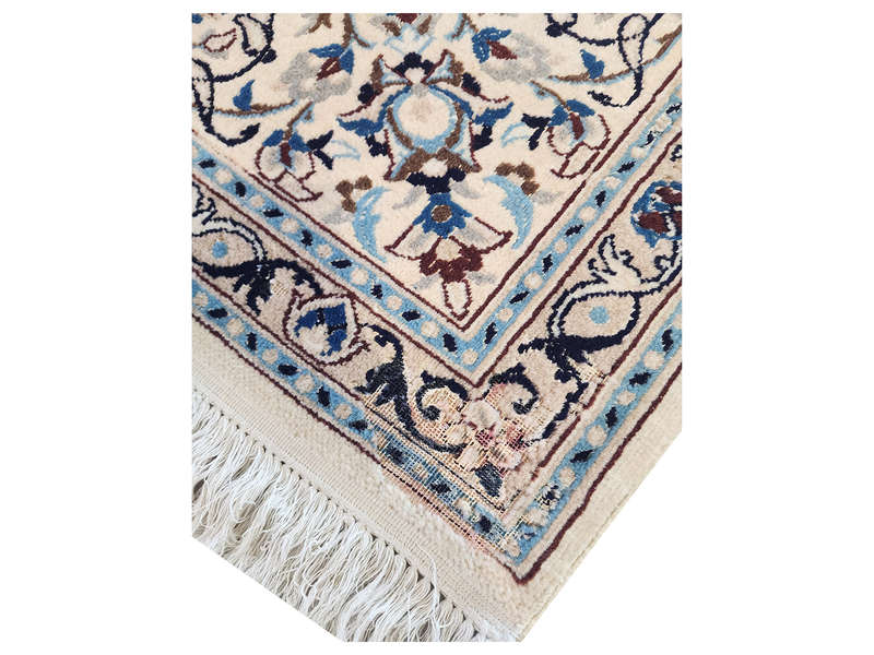 Stunning SecondHand Nain Persian Carpet 327 X 250 CM