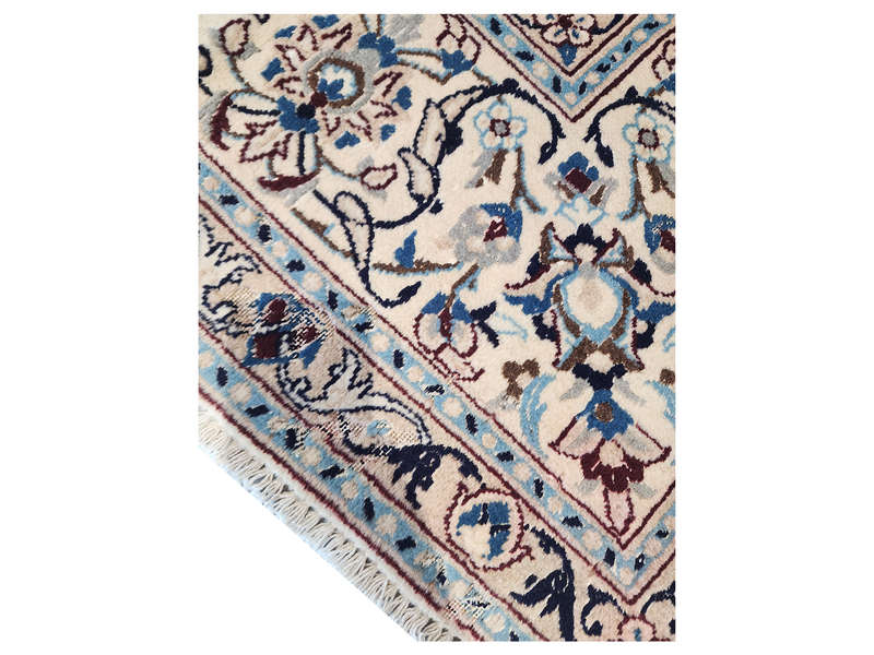 Stunning SecondHand Nain Persian Carpet 327 X 250 CM