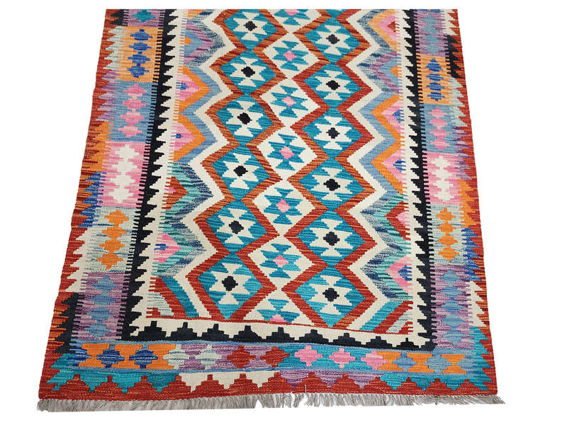 Stunning Afghan Choubi kilim 182 x 126 CM