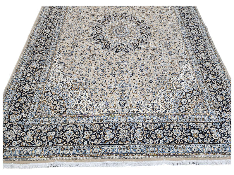 Beautiful Persian Kashan Machine Made Carpet 400 x 300 CM