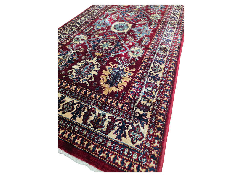 Beautiful Bedside Machine Made Carpet 150 X 80 CM
