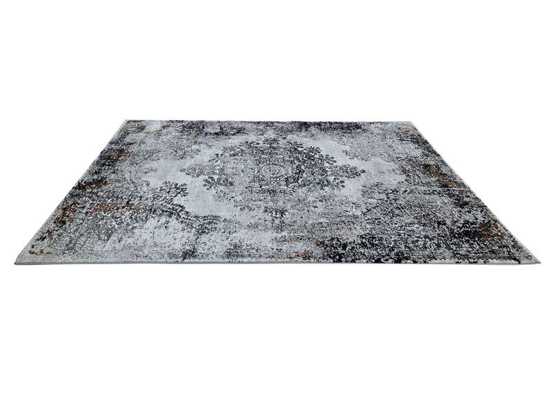 Beautiful Vintage Machine Made Carpet 290 X 200 cm