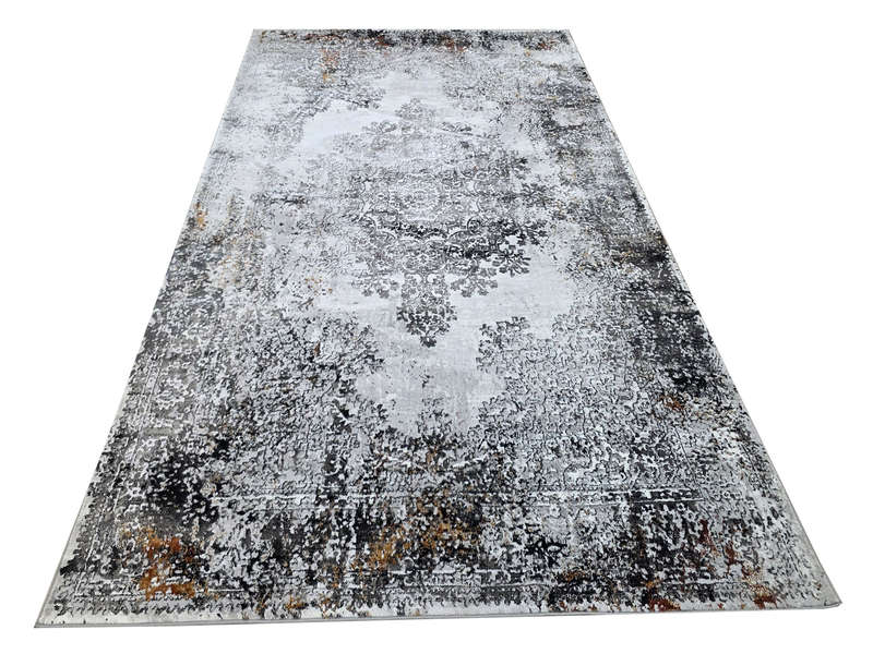 Beautiful Vintage Machine Made Carpet 290 X 200 cm
