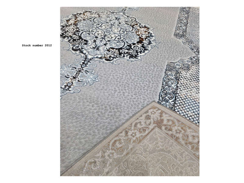 Beautiful Grey Persian design Carpet 230 x 160 CM