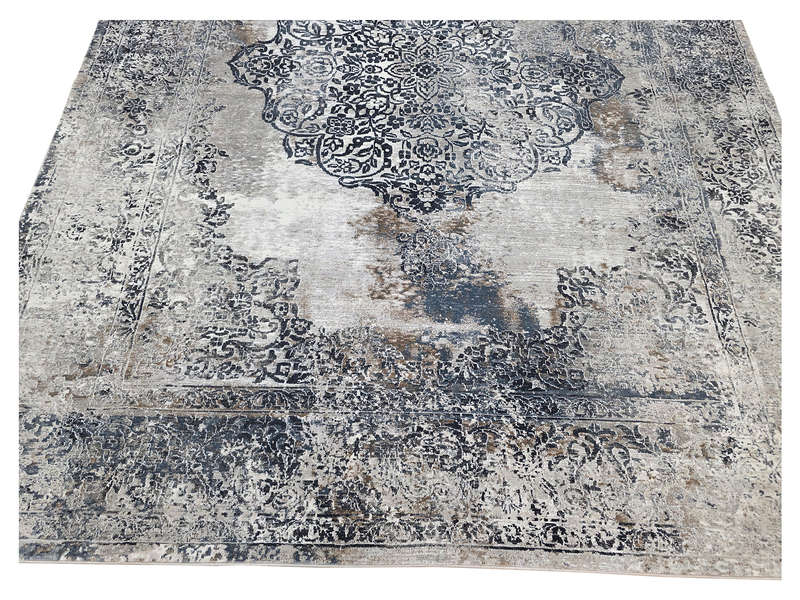Stunning Vintage Style Machine Made Carpet 400 X 300 CM