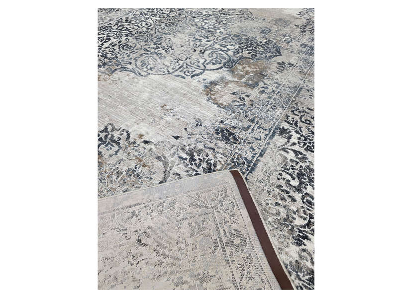 Stunning Vintage Style Machine Made Carpet 400 X 300 CM