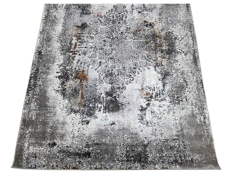 Fine Quality Vintage Style Machine Made Carpet 230 x 160 CM