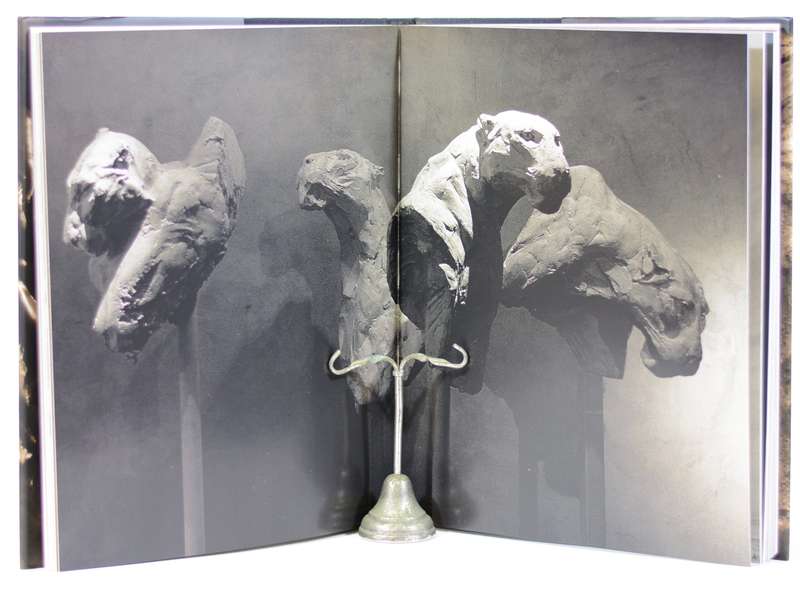 Forces of Nature. The Sculpture of Dylan Lewis. (Signed) - Twiggs, Laura
