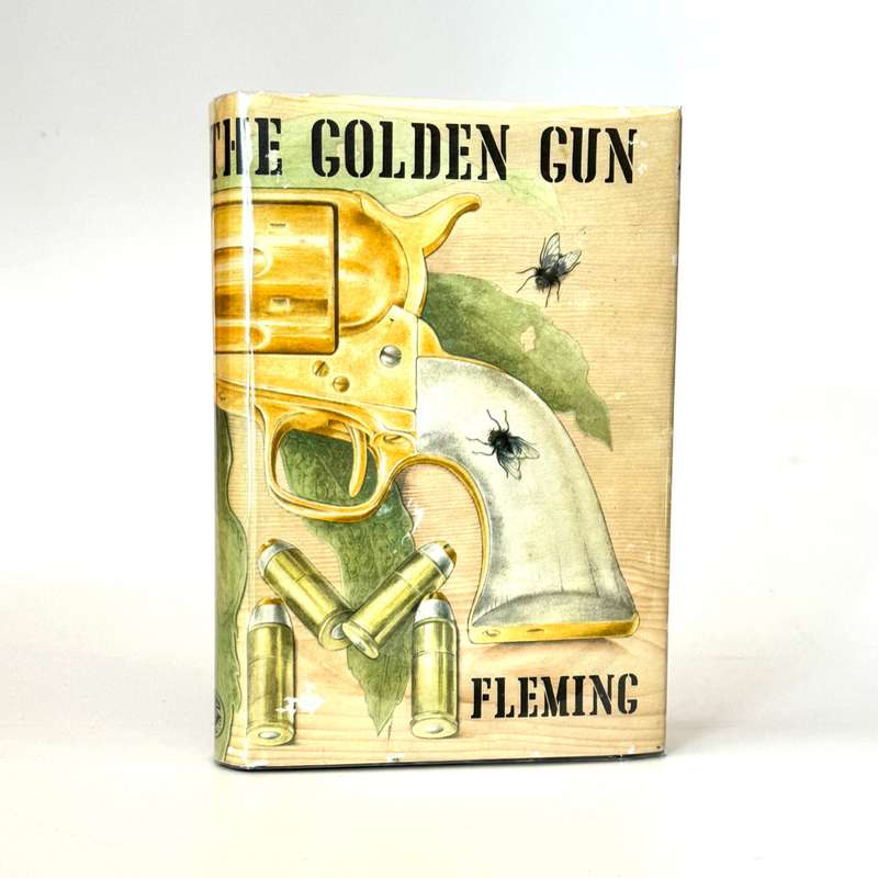The Man with the Golden Gun - Ian Fleming