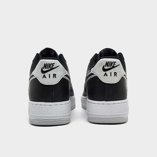 Nike Air Force 1 Low in Black/White