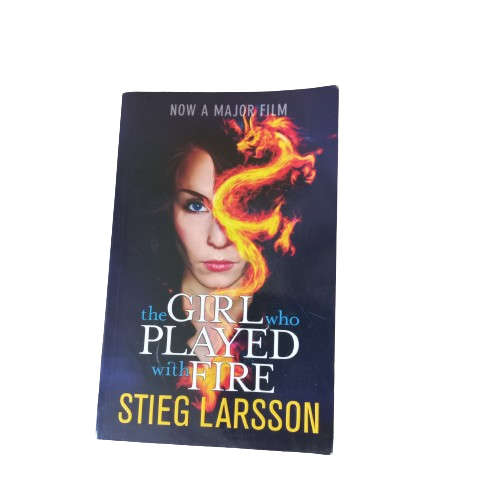 The Girl Who Played with Fire - Stieg Larsson