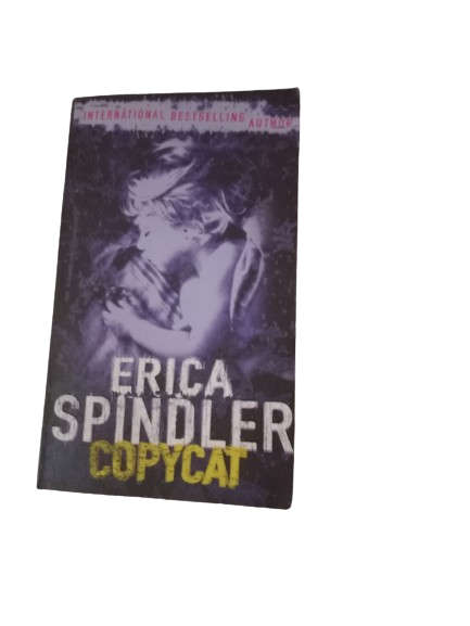 Copycat - Erica Spindler
