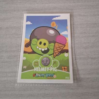 Angry Birds Trading Cards - Helmet-Pig no 142