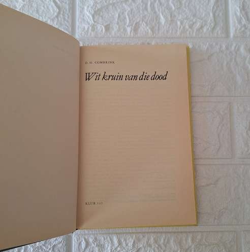 Wit Kruin van die Dood - Dawie Combrink