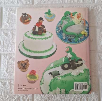 Fabulous Party Cakes and Cupcakes
