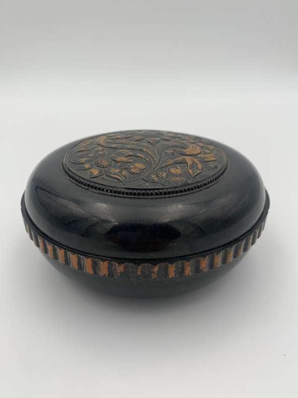 Bakelite Trinket box